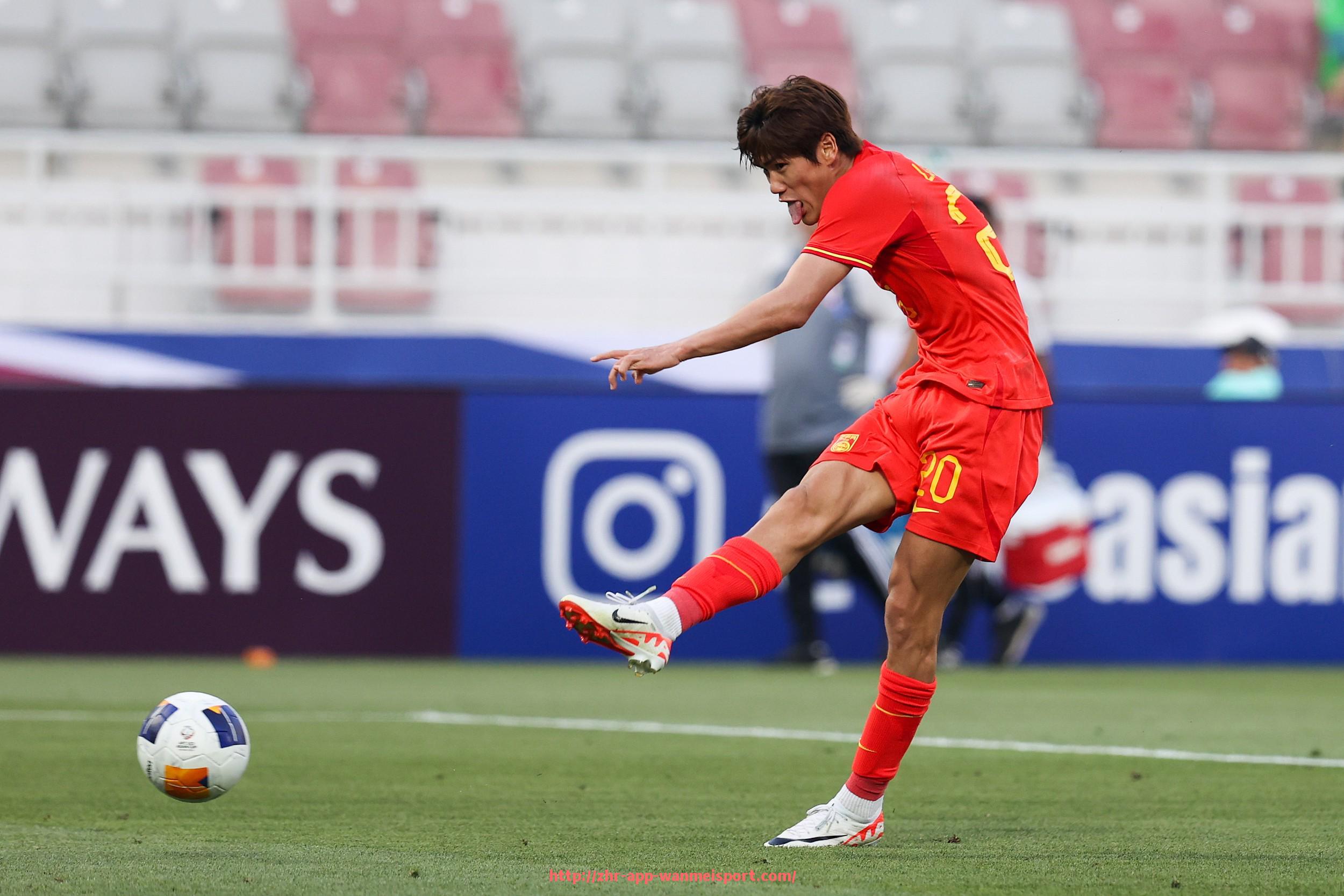 完美体育官方入口-火箭队目前球员完整名单与位置分布情况